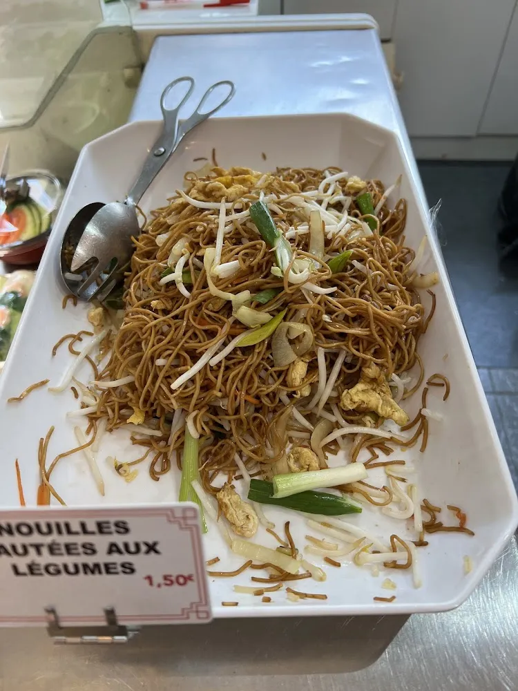 Nouilles Sautées Au Légumes